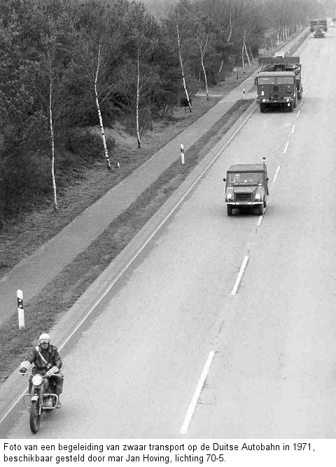 1971 Begeleiding zwaar transport