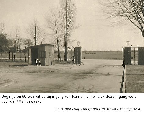 Zij-ingang Kamp Hohne