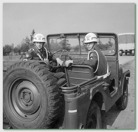 Default > Homepage Nekaf achterom kijken